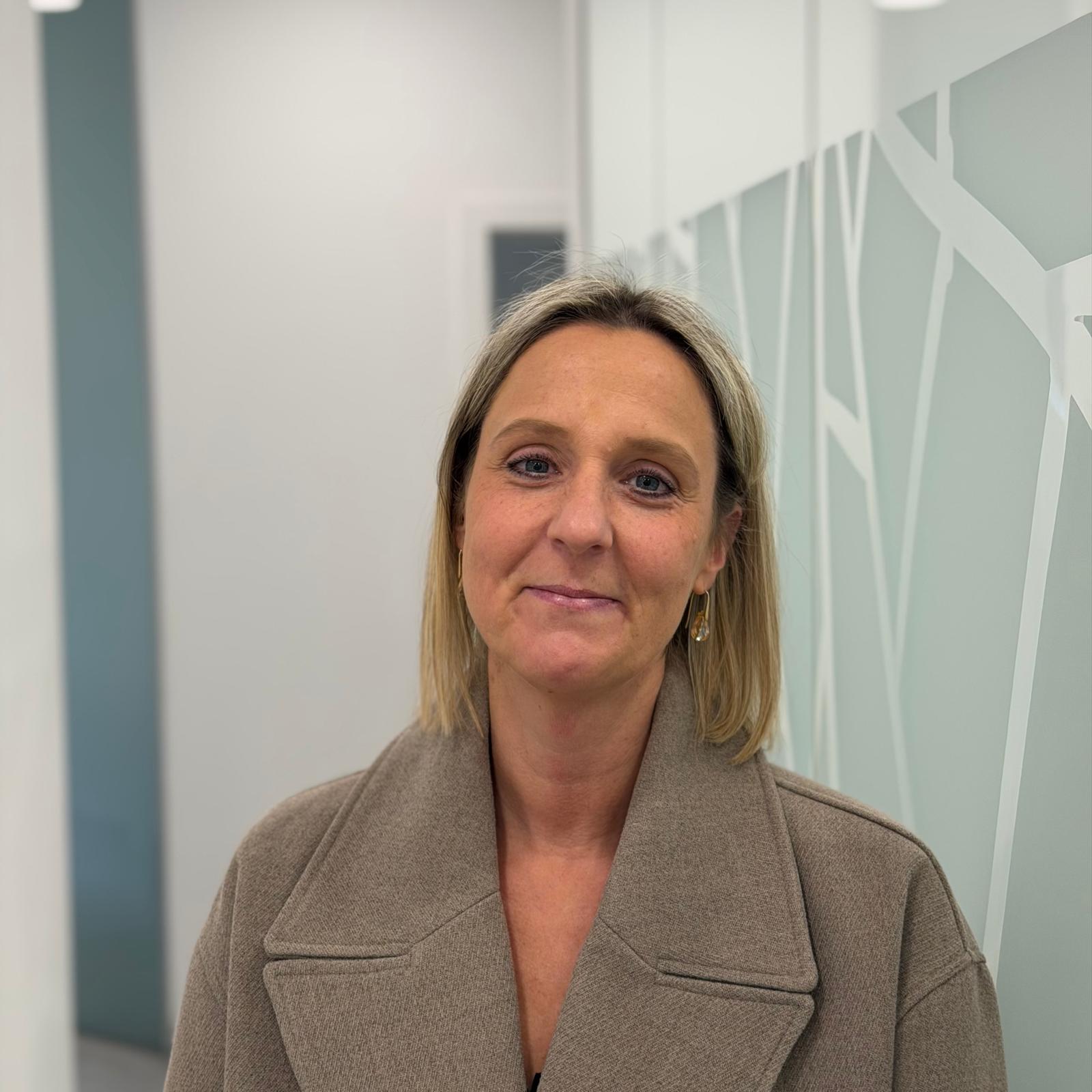 Caroline Odeurs — Stagiair-vastgoedmakelaar