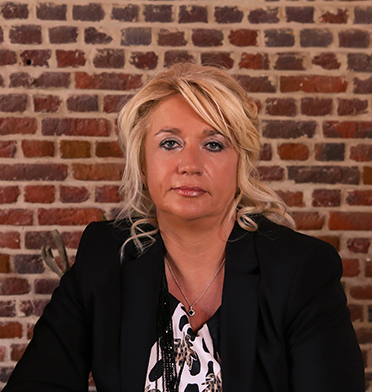 Diane Mertens — Vastgoedmakelaar-bemiddelaar | Beëdigd vastgoedexpert